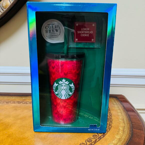 Starbucks 16 oz Cold Brew Coffee Cup Red Tumbler Fa La La Gift Set Reusable NEW - Picture 1 of 5